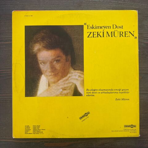 Zeki Müren – Eskimeyen Dost LP