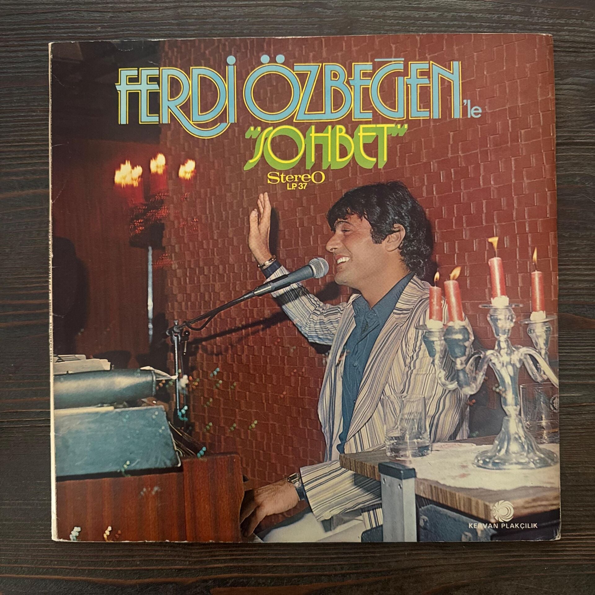 Ferdi Özbeğen – Ferdi Özbeğen'le Sohbet LP
